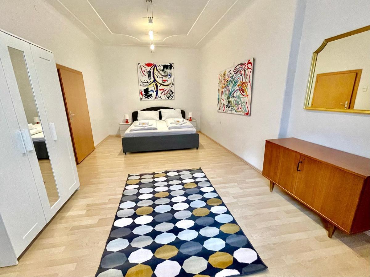 Apartment Zum Schlossberg - Top 1 Self Check-In Graz Exterior foto